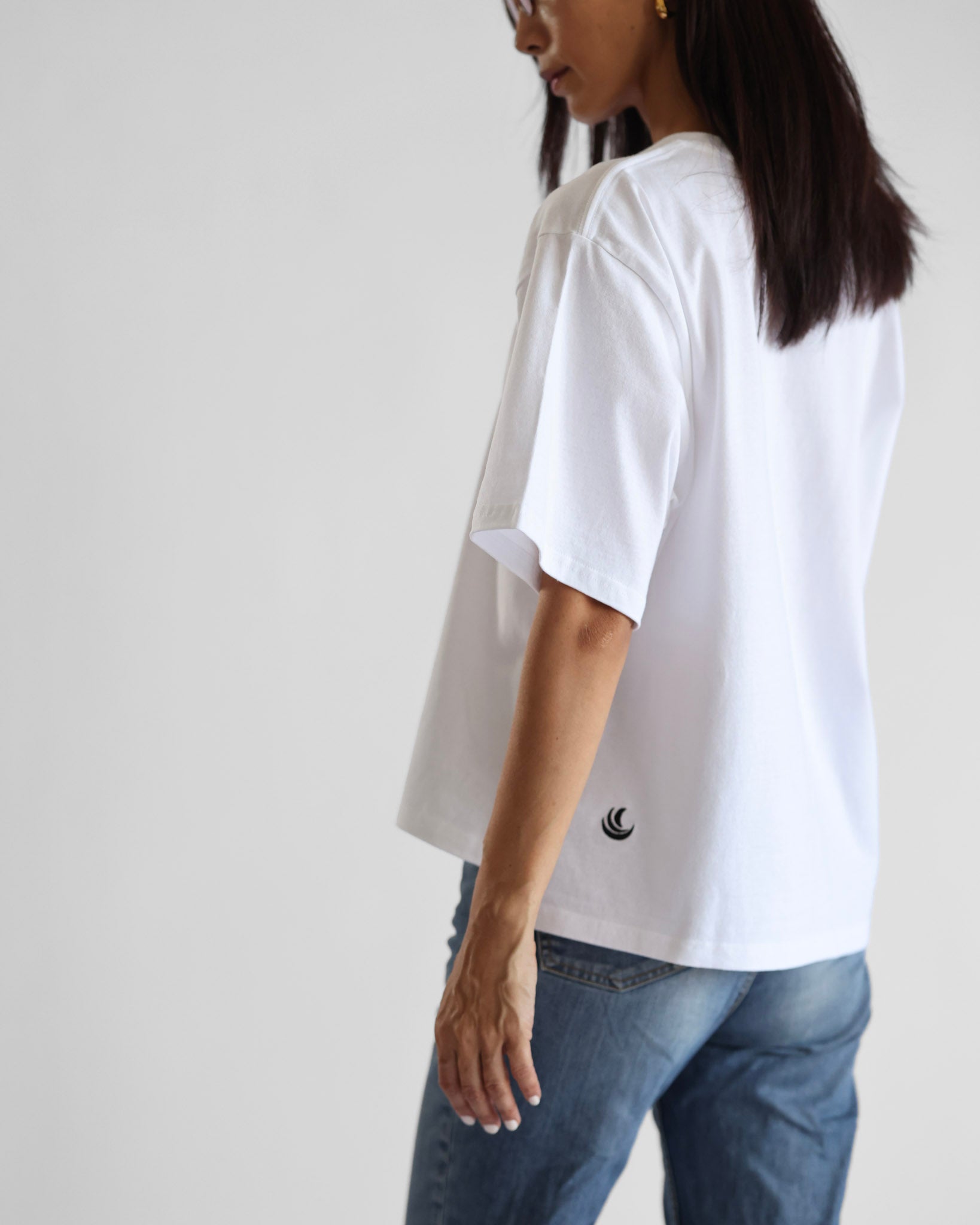 breathe into calm Oversize Tee - White