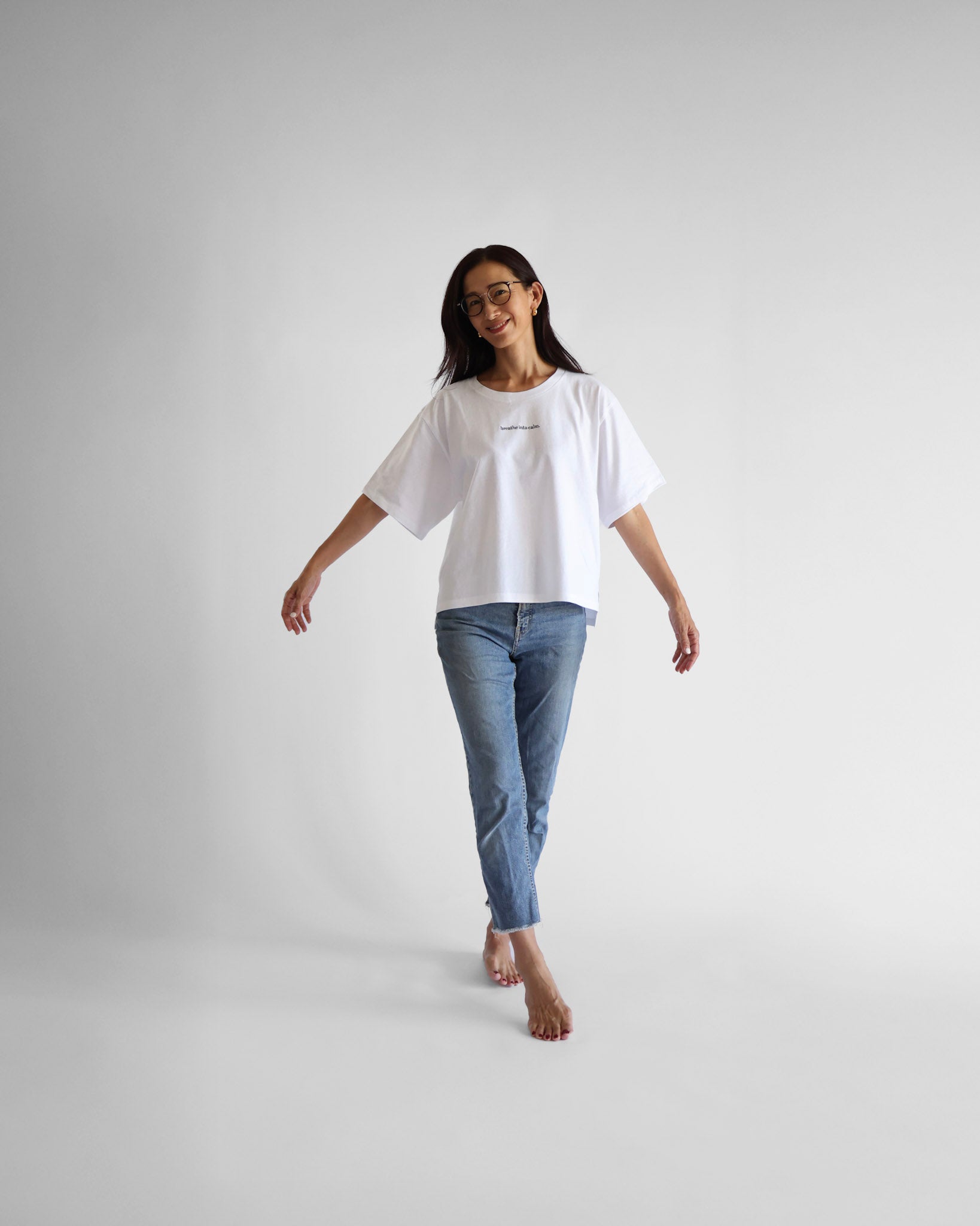 breathe into calm Oversize Tee - White