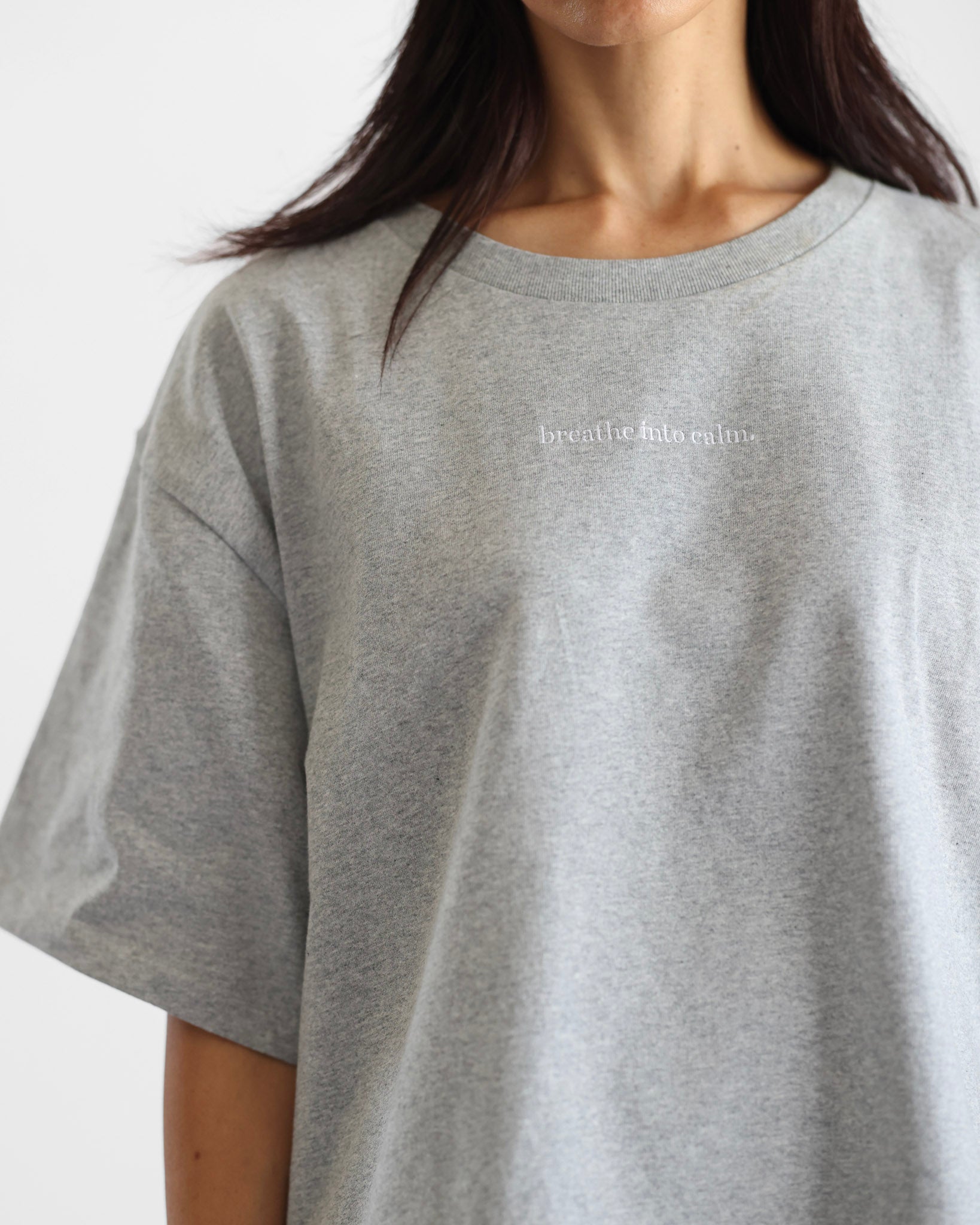 breathe into calm Oversize Tee - Grey