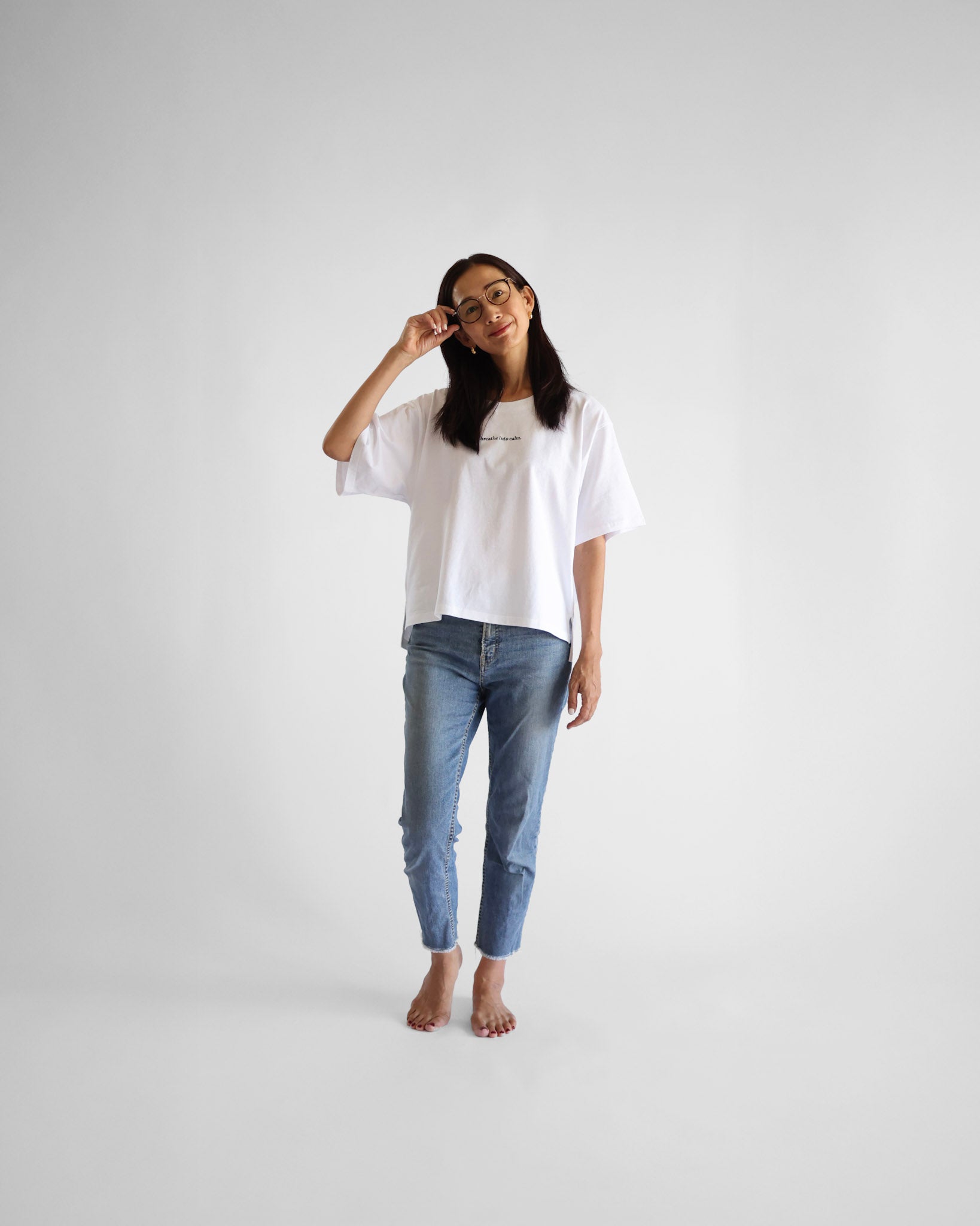 breathe into calm Oversize Tee - White